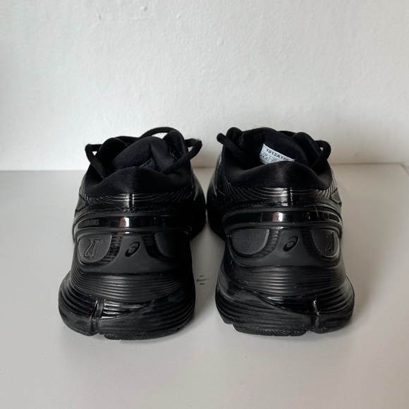 Asics Black Gel Nimbus 21 Sneakers - Picture 6 of 8